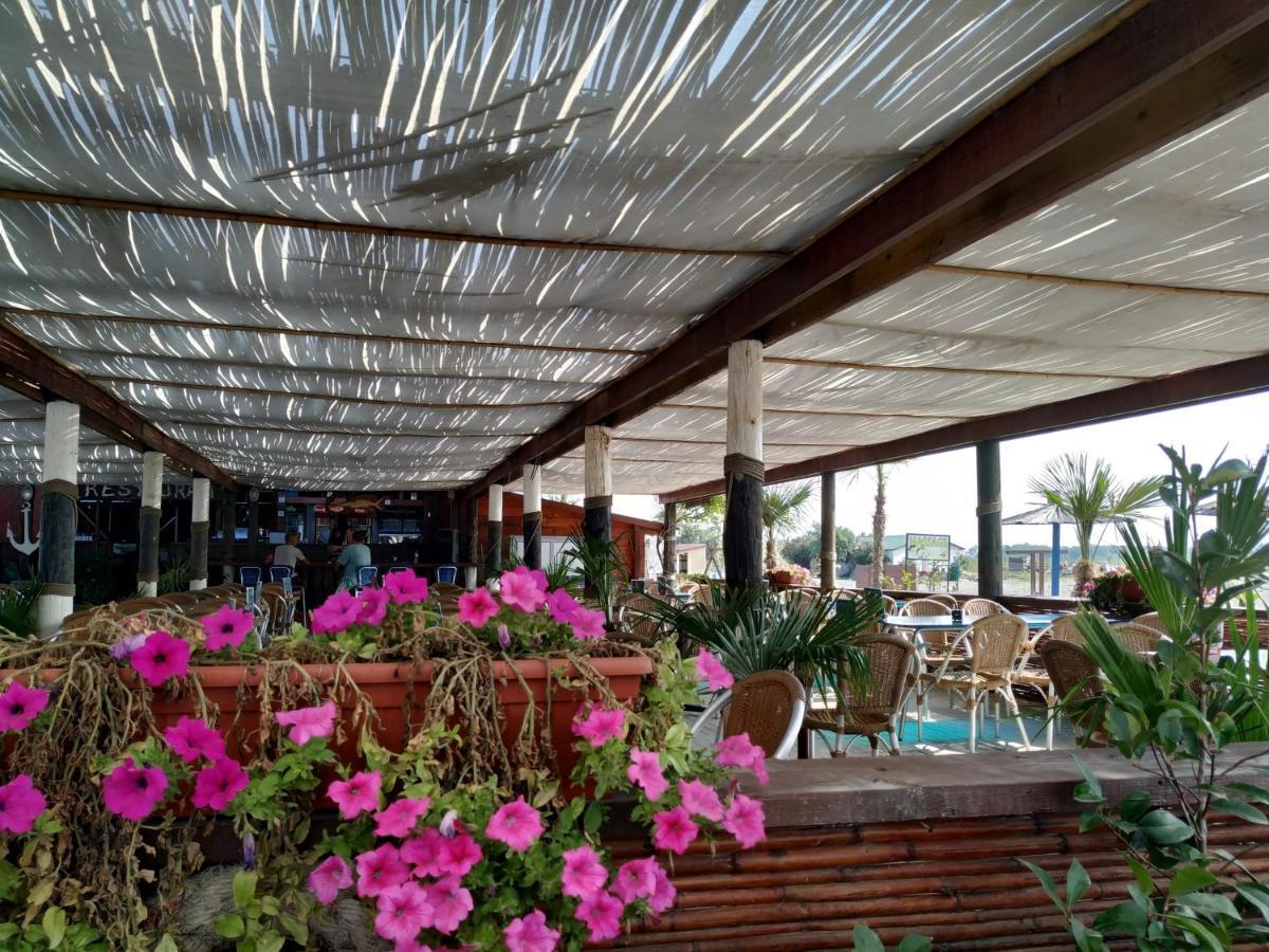 Apartment'S Meti Ulcinj Exterior foto